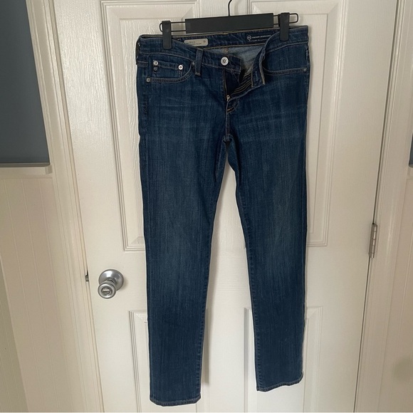AG Adriano Goldschmied Dark Wash The Stilt Cigarette Leg Blue Jean Size 27R - Picture 1 of 8